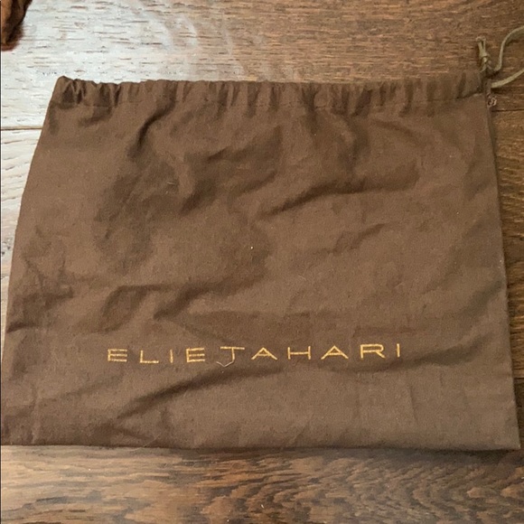 Elie Tahari Red Suede Platform Heels - Picture 4 of 4